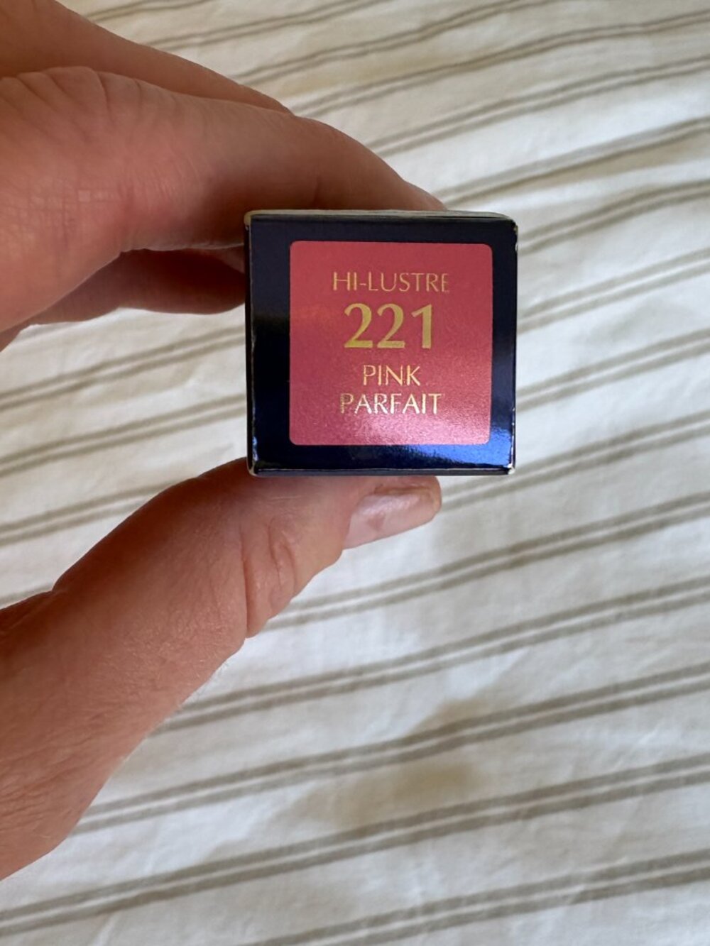 Estee Lauder Pure Color Hi-Lustre Lipstick in Pink Parfait, new in box